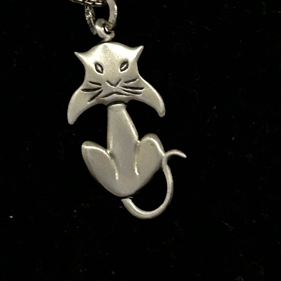 Vintage Sterling Silver Beau Cat Pendant - Picture 2 of 9